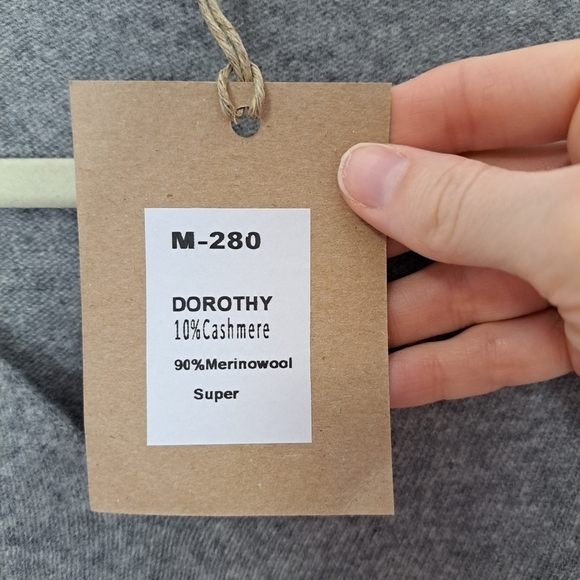 Sheep by the Sea Ireland merino and cashmere tunic sweater grey medium NWT - Picture 8 of 10